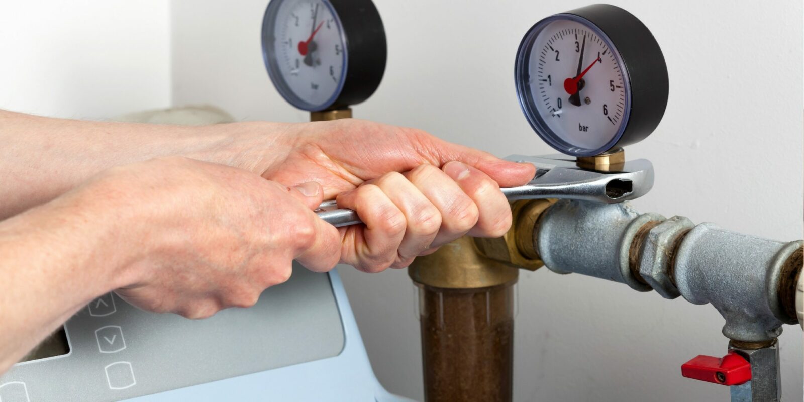 6 reasons to install a water softener